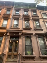 Building Photo - 135 W 130th St