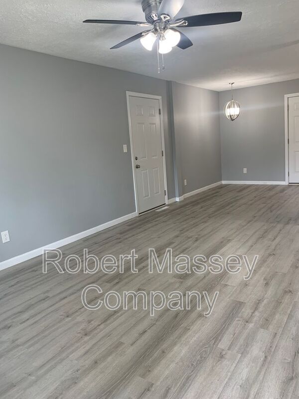 Photo - 2815 Joan Ave House