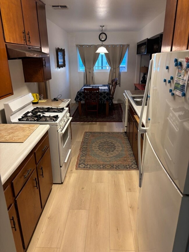 Foto del edificio - 15514 Flatbush Ave