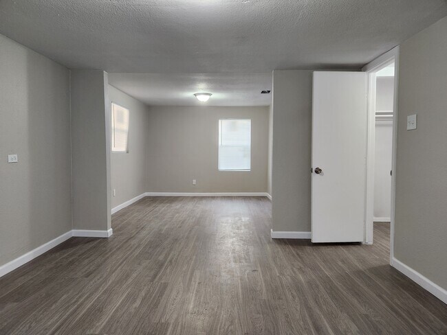 Dormitorio principal - 405 Perry Ave