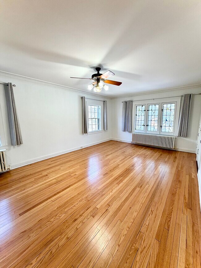 Foto del edificio - 130 Orlin Ave SE