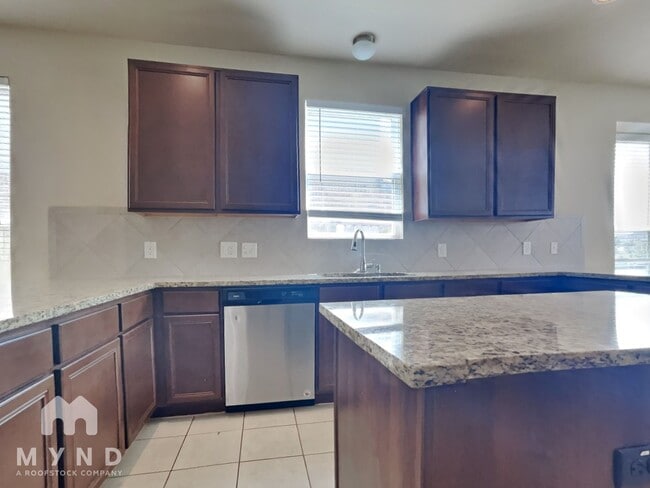 Building Photo - 24819 Alberti Sonata Dr