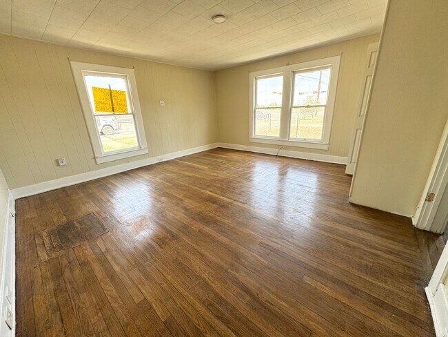 Foto del edificio - 417 N Jefferson St