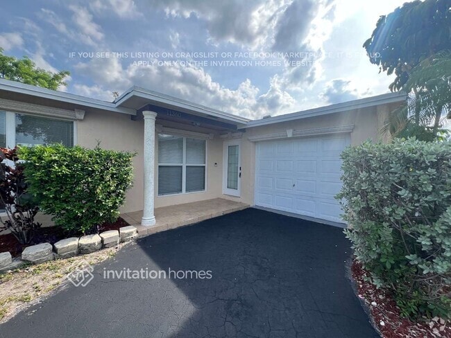 Building Photo - 11360 NW 37th Pl