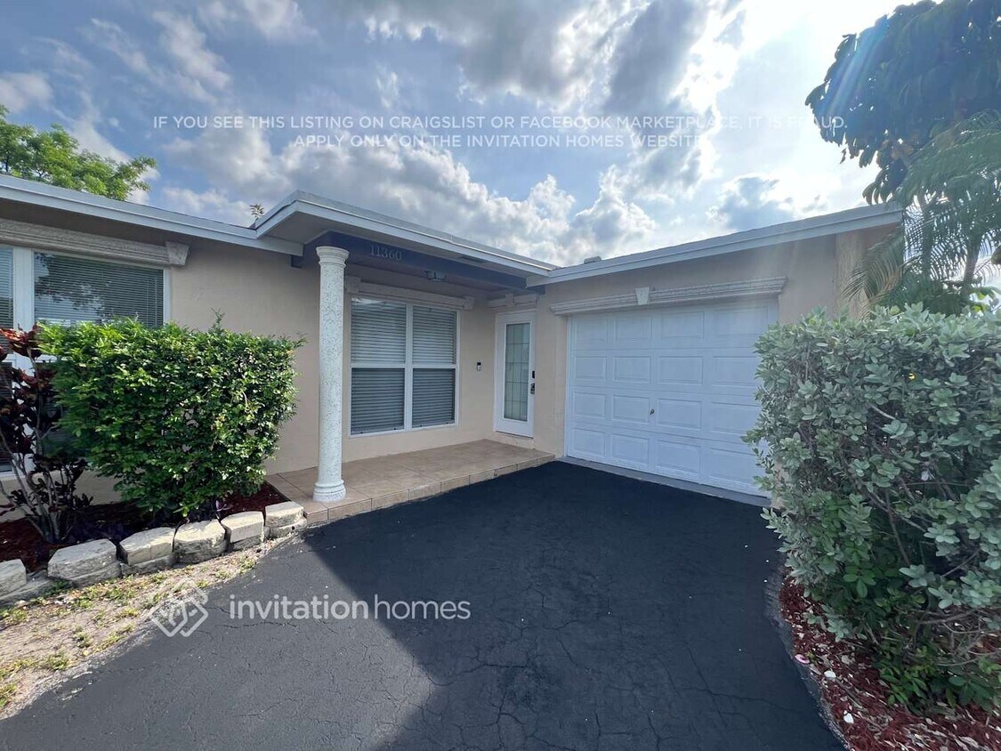 Primary Photo - 11360 NW 37th Pl