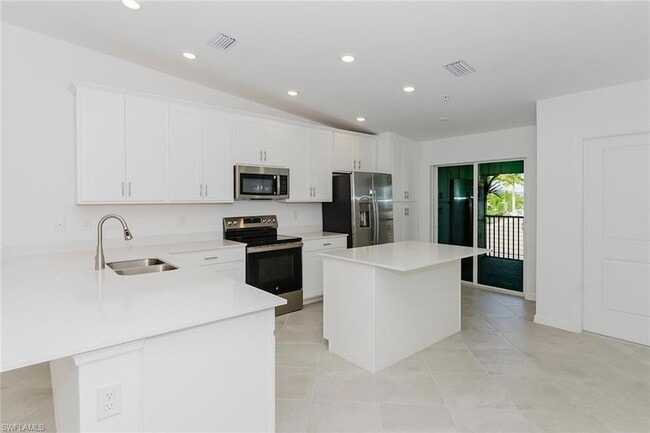 Foto del edificio - 5410 Double Eagle Cir