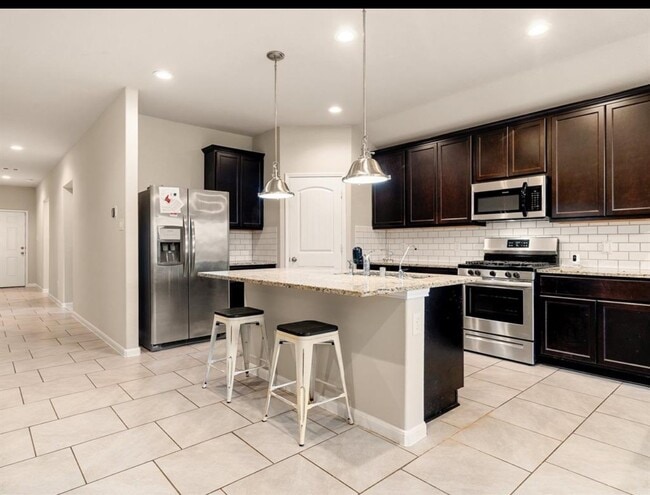 Foto del edificio - 8307 Oakleaf Meadow Ct