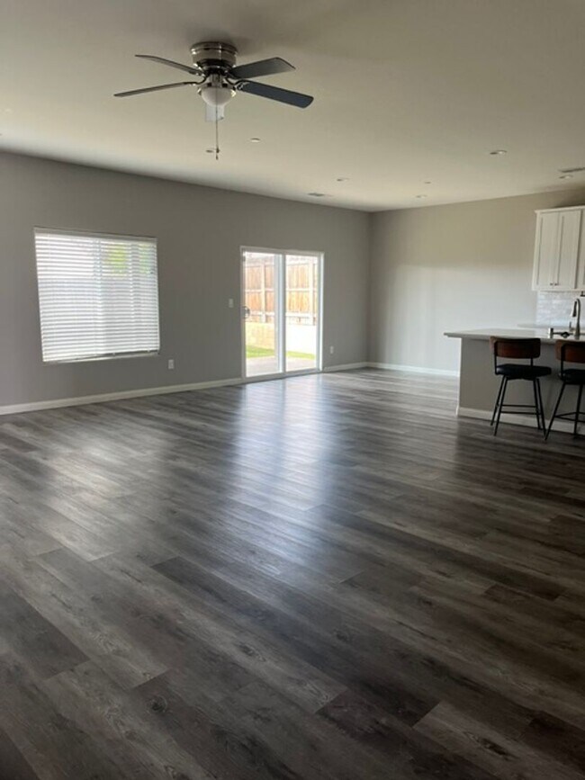 Foto del edificio - 9211 Jack Ranch Ct