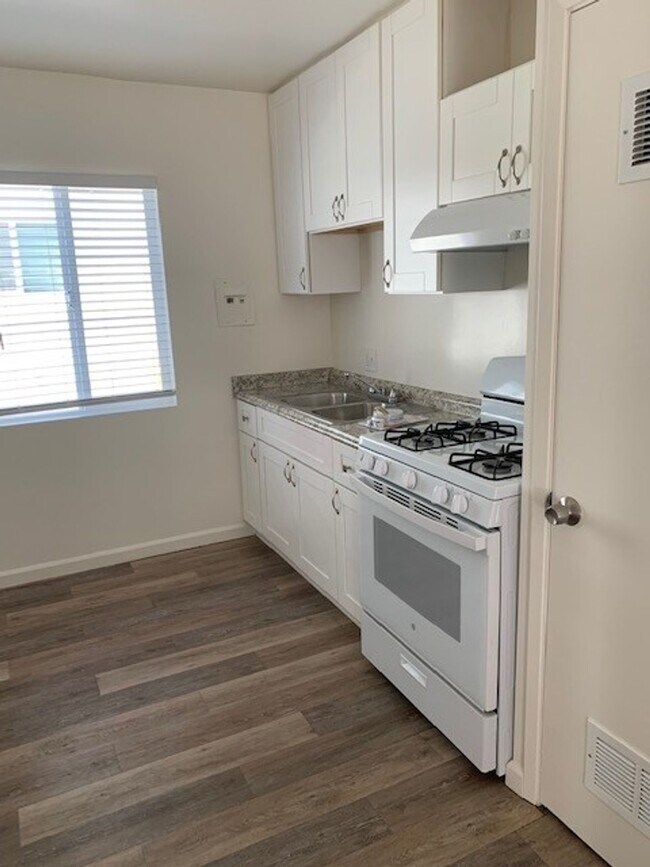 Foto del edificio - 94th Street Apartments