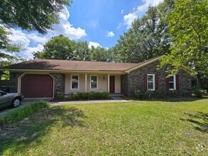 Building Photo - 407 Indian Dr