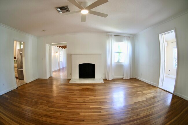 Foto del edificio - 620 Winters St