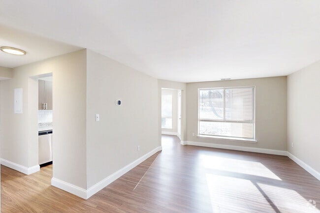 Foto del interior - Knights Bridge II