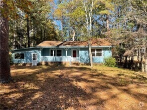 Building Photo - 711 Niven Ave