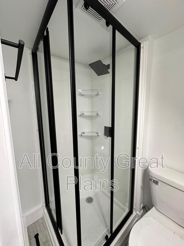 Foto del edificio - 4120 Adams St