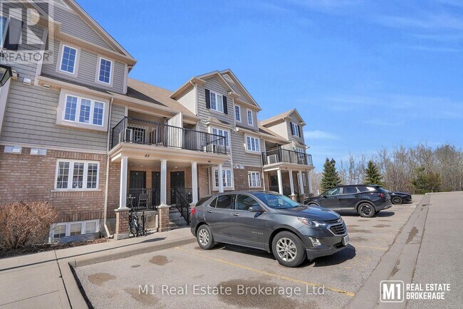 Building Photo - 15 Carere Crescent