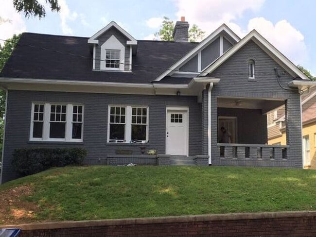 Come Lease at Virginia Highland/Morningside! Don’t miss this amazing offer! - Come Lease at Virginia Highland/Morningside! Don’t miss this amazing offer! House