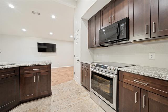 Building Photo - 2759 Harbinger Ln
