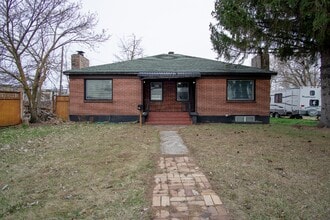Building Photo - 19 S Ralph St