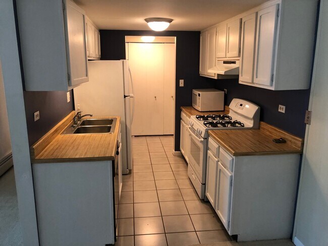 Foto del edificio - 7920 Woodglen Ln