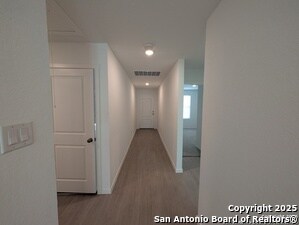 Building Photo - 4618 Legacy Pt