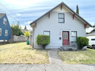 Building Photo - 5855 NE 19th Ave