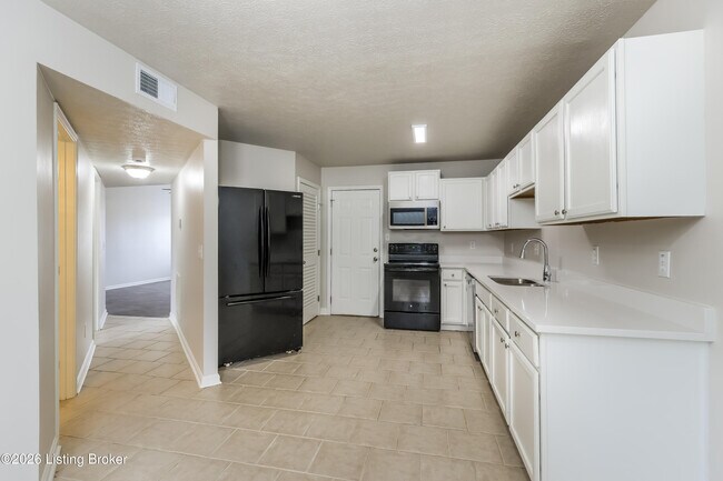 Foto del edificio - 4112 Willowview Blvd