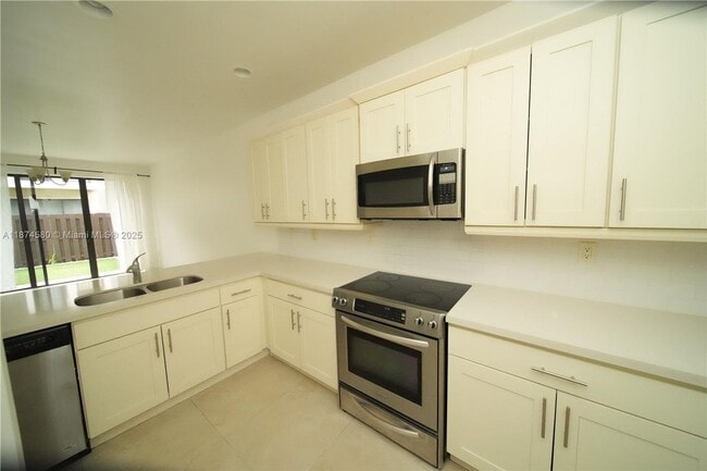 Photo - 10457 NW 61st Street House