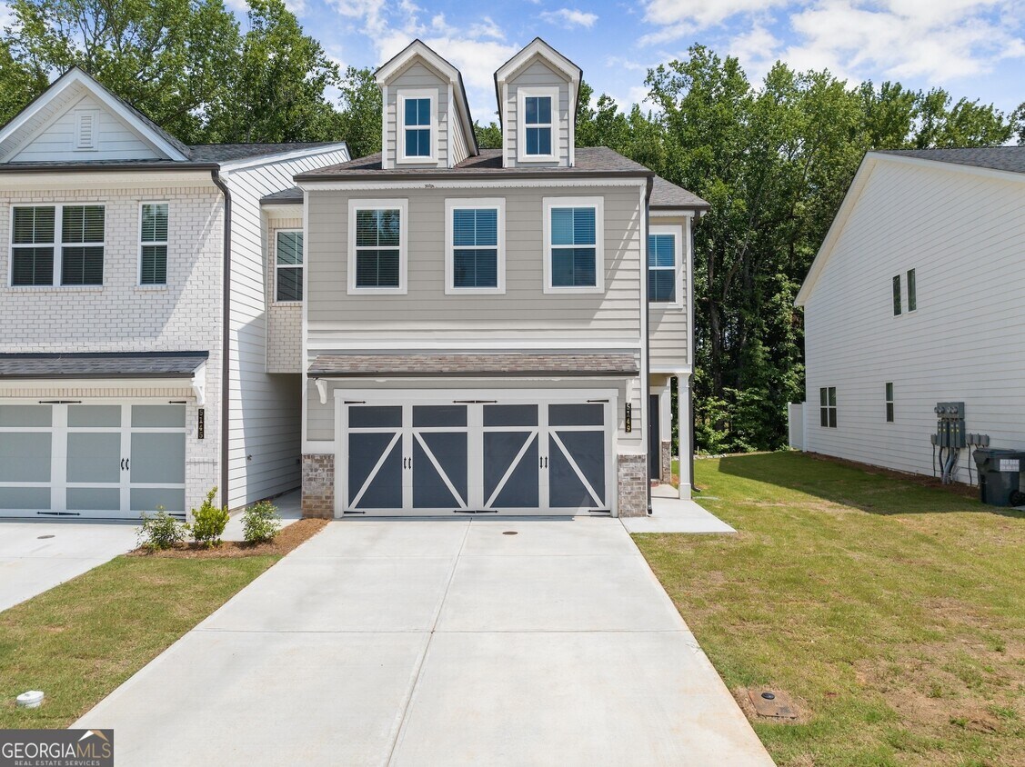 5149 Sidney Sq Dr, Flowery Branch, GA 30542 Townhome Rentals in