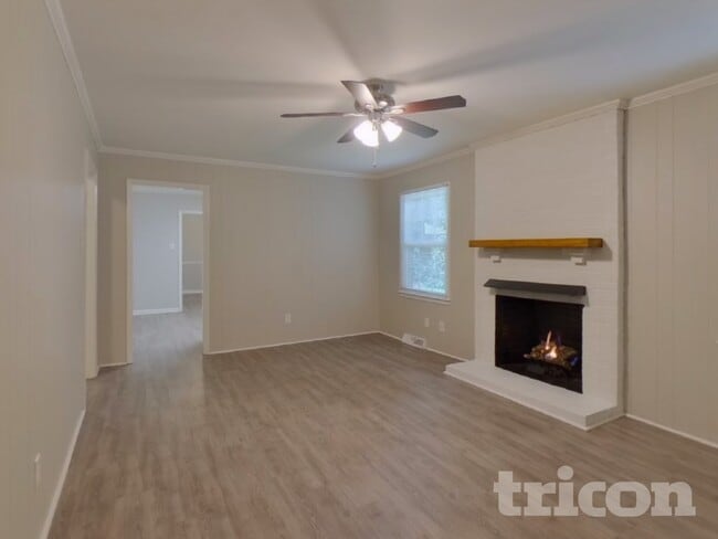 Building Photo - 3410 Denson Pl