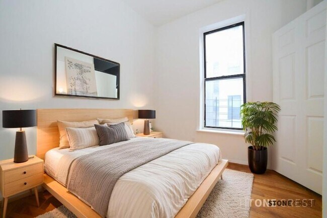 Foto del edificio - 2 bedroom in New York NY 10026