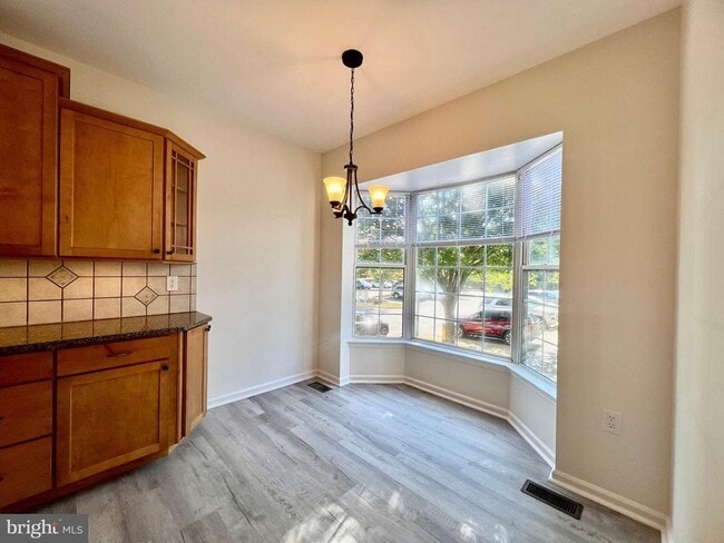Foto del edificio - 2528 Ayr Ct