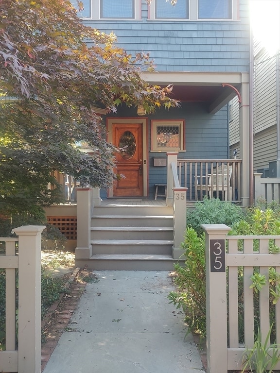 Building Photo - 35 Norris St