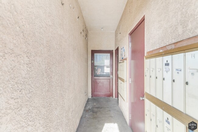Foto del edificio - 313 Mildred Ave