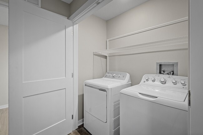 Building Photo - Reserve at Spencer