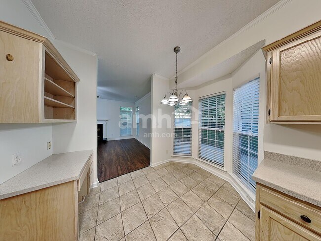 Foto del edificio - 12190 Canopy Ln