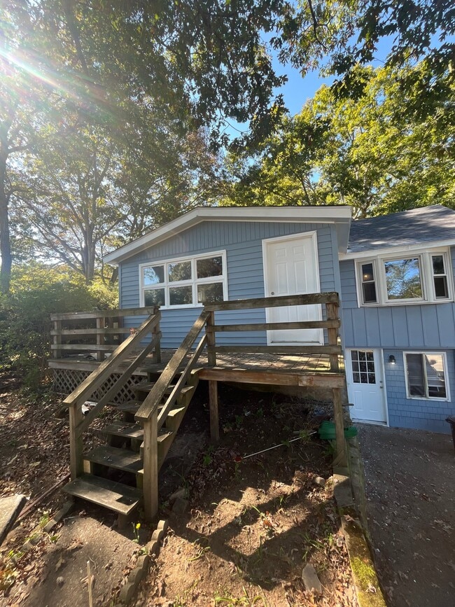 Building Photo - 311 Arnold Rd