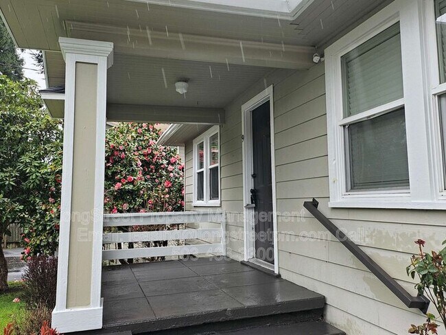 Foto del edificio - 11380 SW Greenburg Rd