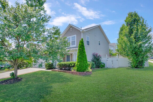 Building Photo - 6527 Guard Hill Dr