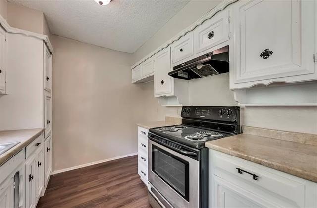 Building Photo - 6809 Yorkston St