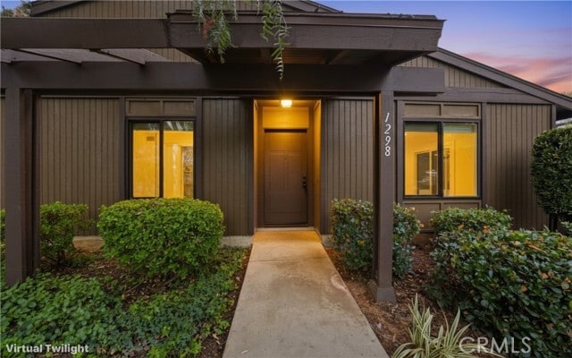 Foto del edificio - 1298 Tarryglen Ln