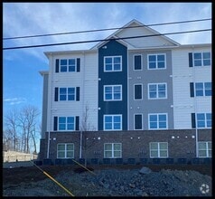 Building Photo - The Leslie