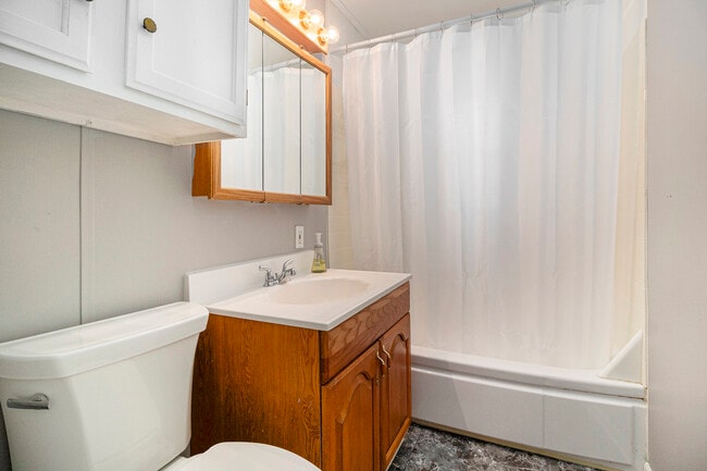 Foto del edificio - 13185 E Old US Hwy 12