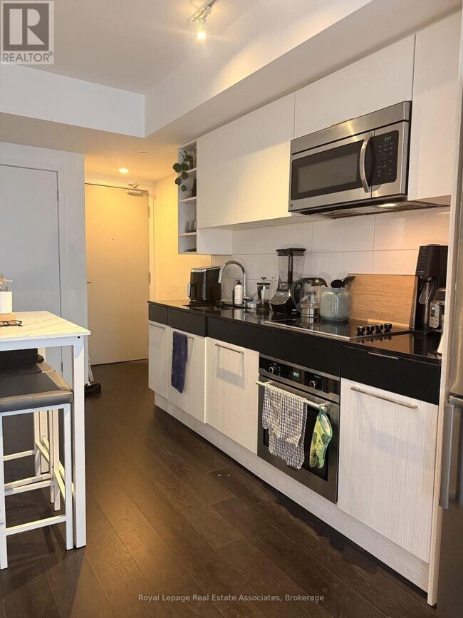 Photo du bâtiment - 68 Shuter St