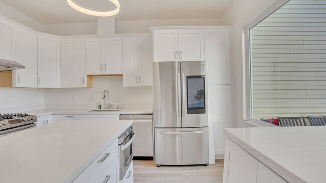 Foto del edificio - 2610-2612 Greenwich St