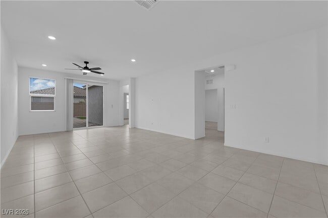 Foto del edificio - 4293 Nopal Serrano Ave