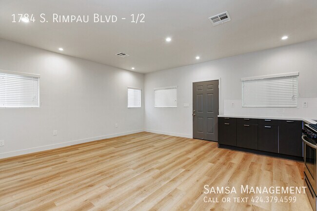 Foto del edificio - 1784 S Rimpau Blvd