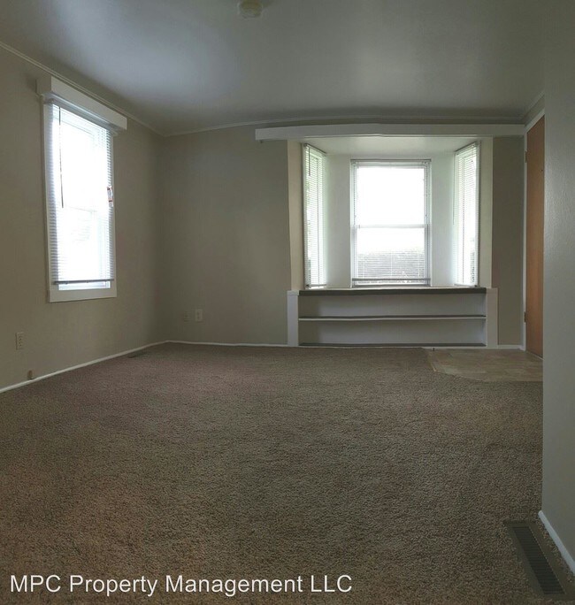 234 S Terrace St, Delavan, WI 53115 Room for Rent in Delavan, WI