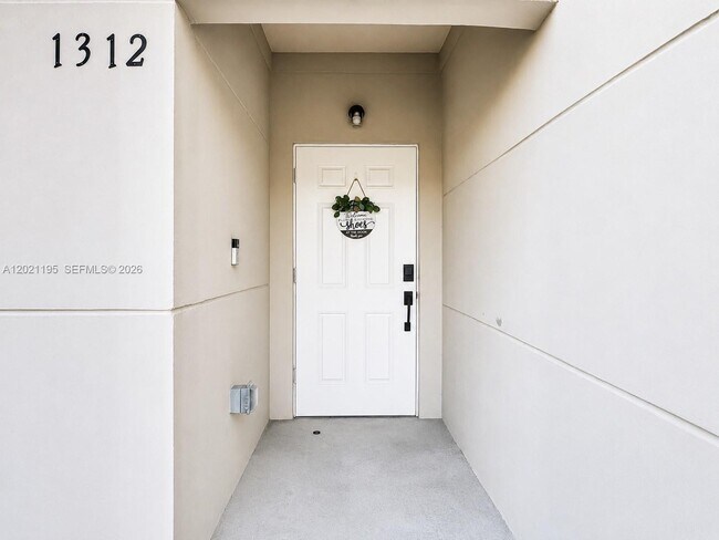 Building Photo - 1312 NW 3rd St