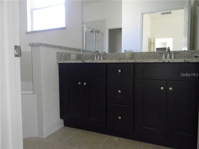 Foto del edificio - 1781 Oakgrove Ave