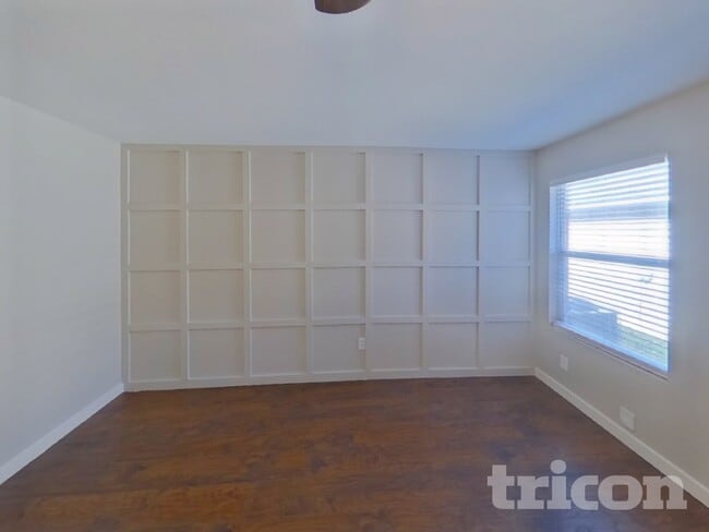 Foto del edificio - 8783 Cove Meadow Ln